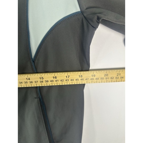 PUMA Women's Gray and Blue Athletic Sport Track Jacket Sweatshirt Size Medium - Picture 9 of 11